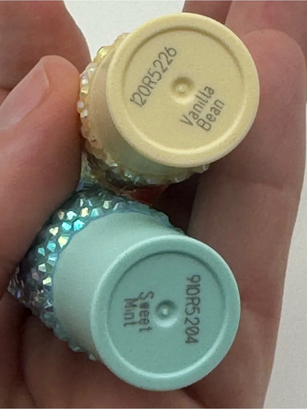 eos Lip Balm Duo in Blue and Cream Crystal Covers